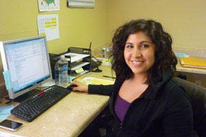 Allycia Calvillo - Customer Support / Sales Associate